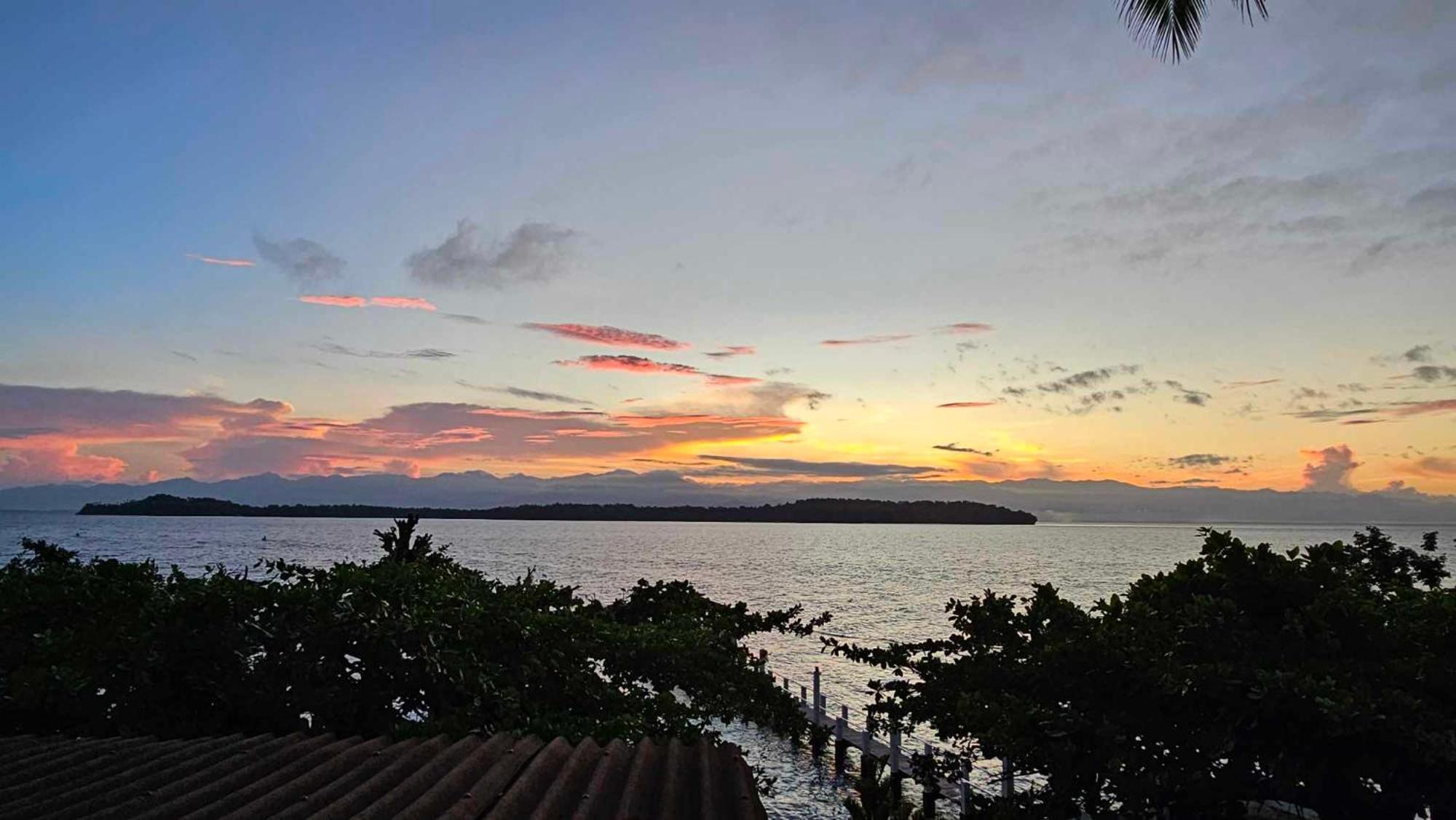 Eagles Nest Beach Resort Davao ภายนอก รูปภาพ